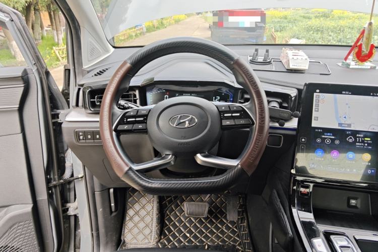 Used Hyundai Custo 2022 270TGDi Smart Luxury Flagship Edition TOP Steering Wheel