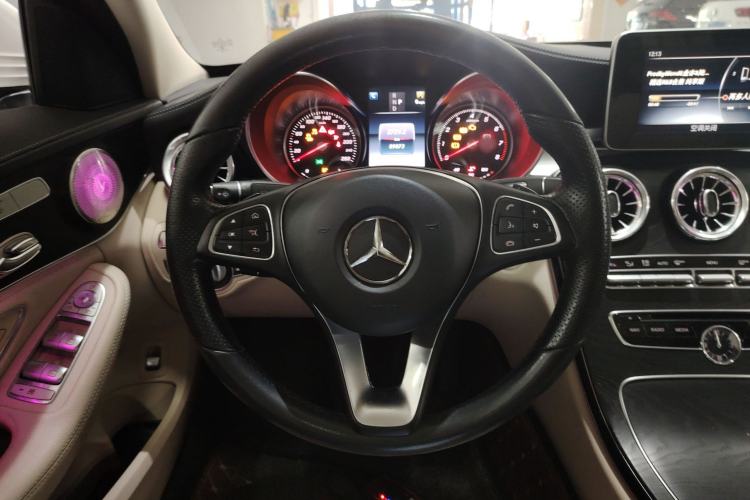Used Mercedes-Benz C-Class 2017 Facelift C 200 L Sport Edition Steering Wheel