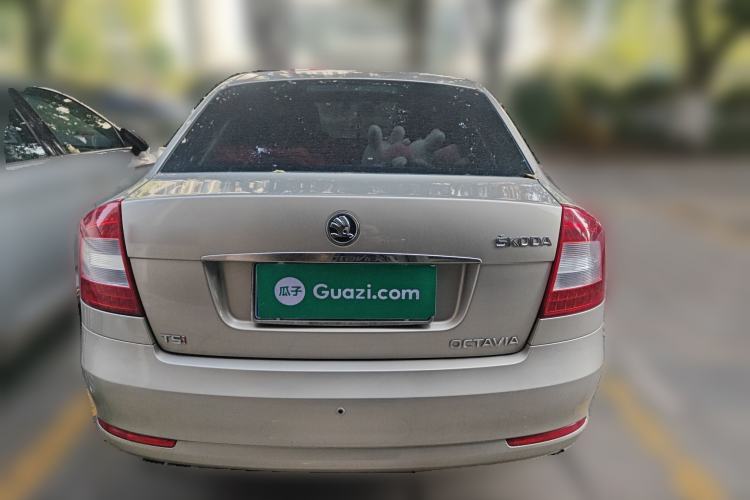 Used Skoda Octavia 2014 1.4TSI DSG Eado Edition