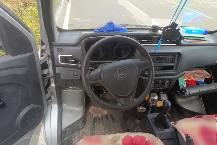 Used CHANGAN KUAYUE Wang X1 2022 1.2L Comfort-Grade Cargo Vehicle Single Cab with Dual Rear Wheels 2990 mm Wheelbase 3.05-Meter Length LJ469Q-AEB Steering Wheel