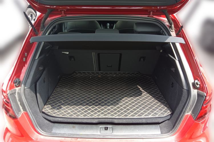 Used Audi A3 2020 Sportback 35 TFSI Fashion Edition China VI Emission Standard Trunk