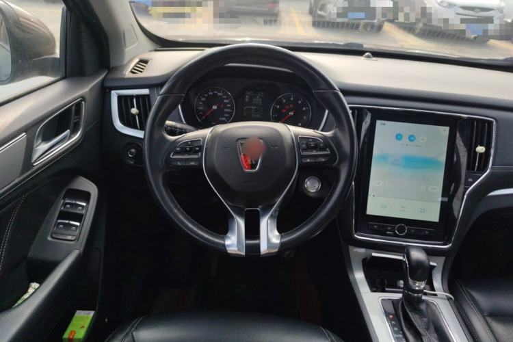 Used Roewe RX5 2018 20T Two-Wheel Drive Automatic Internet Smart Edition
