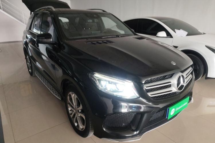 Used Mercedes-Benz GLE 2018 GLE 320 4MATIC Dynamic Edition Collector's Edition
