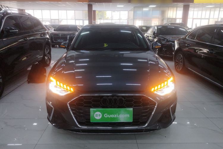 Used Audi A4L 2022 40 TFSI Fashion Dynamic Model
