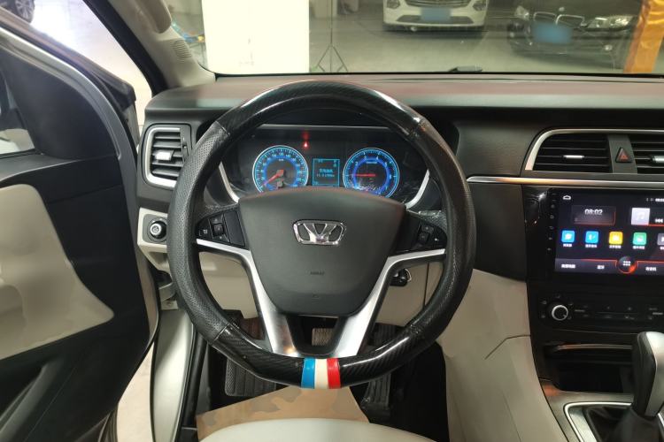 Used Huasong 7 2017 2.0T Automatic Standard Edition