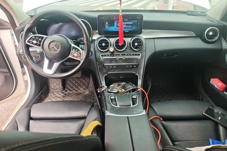 Used Mercedes-Benz C-Class 2019 Restyled C 260 L Sport Edition Center Console