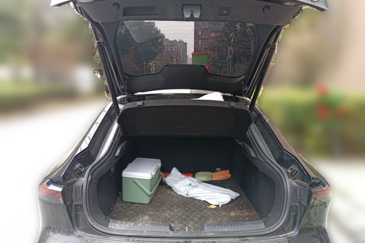 Used CHANGAN UNI-V 2023 1.5T Prestige Model