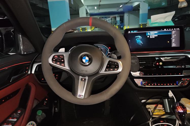 Used BMW 5 Series New Energy 2021 535Le Pioneer Edition M Sport Package Steering Wheel