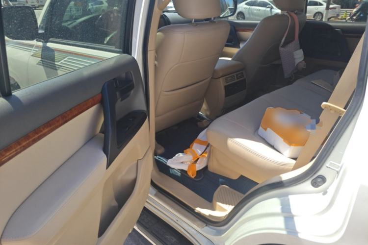 Used Toyota Land Cruiser  Left Rear Seat