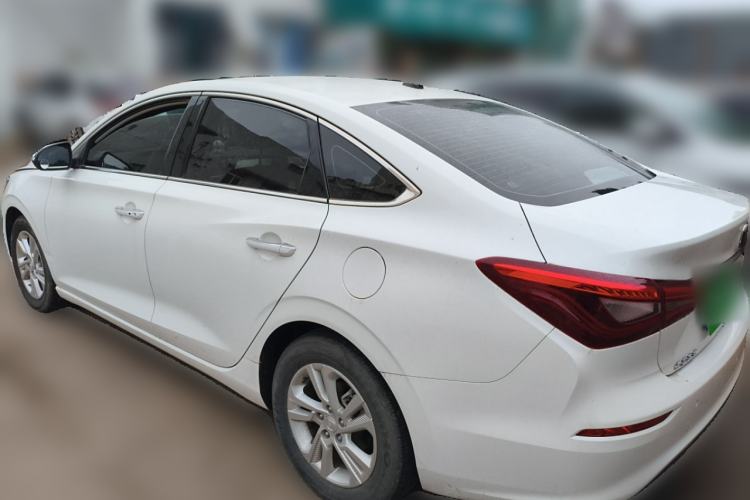 Used Changan Eado 2019 1.6L GDI Manual Value Edition China VI Standard