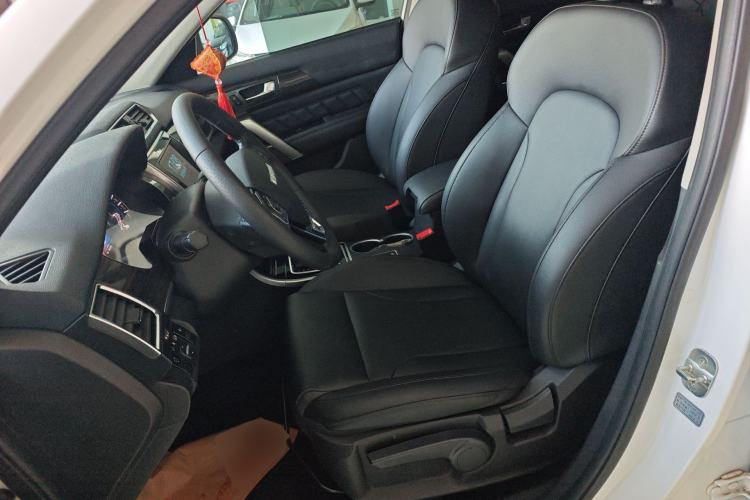 Used Haval H2 2016 Red-Label 1.5T Automatic Two-Wheel Drive Luxury Model Left Front Seat