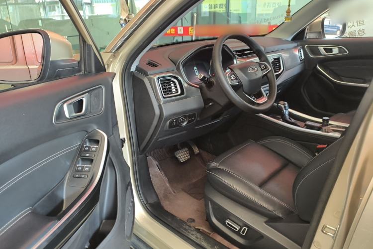 Used Chery Tiggo 8 2018 1.5 TCI Automatic Luxury Model 5 Seats Driver Seat