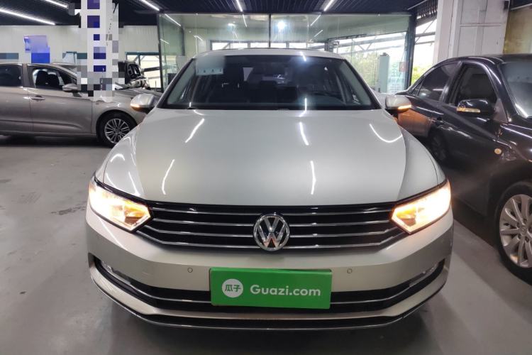 Used Volkswagen Magotan 2019 280TSI DSG Leading Model China V Standard