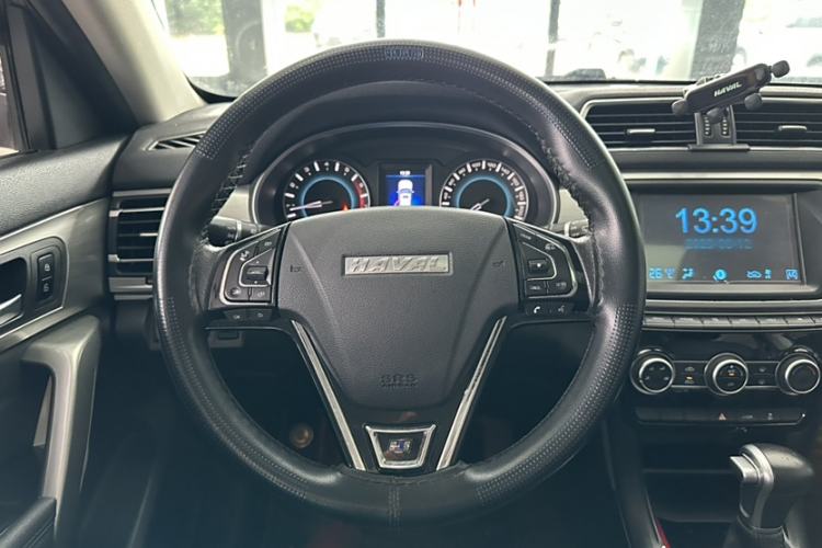 Used Haval H2 2017 Blue Label 1.5T Automatic Two-Wheel Drive Luxury Model