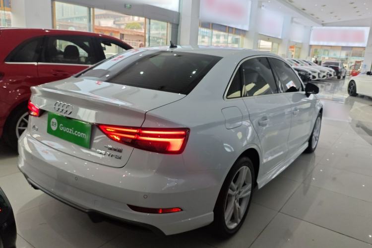 Used Audi A3 2020 Limousine 35 TFSI Fashion Edition China VI Emission Standard