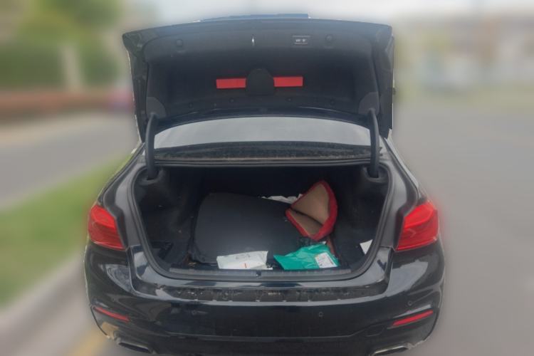 Used BMW 5 Series 2020 530Li Luxury Edition M Sport Package Trunk