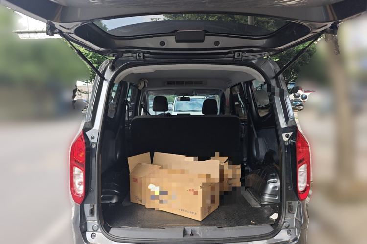 Used Wuling Hongguang New Energy 2024 All-Electric Model 300KM Standard Version
