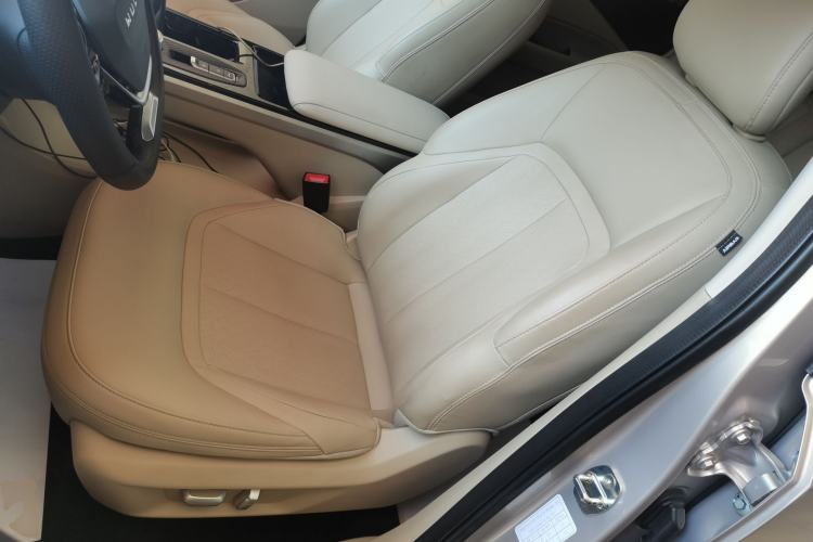 Used Wuling Xingguang 2024 Co-Creation Edition 510 Advanced Model