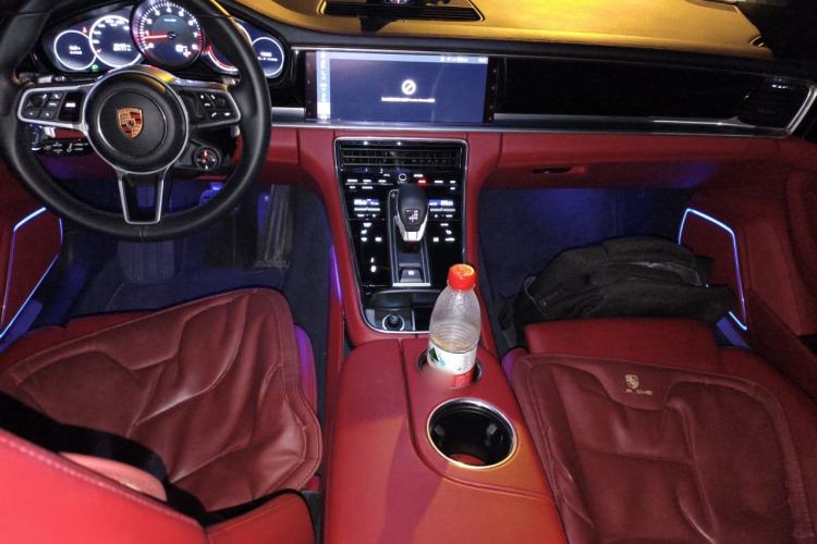 Used Porsche Panamera 2017 Panamera 3.0T Center Console