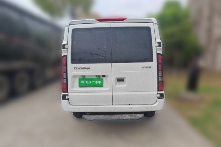 Used JMC Fushun 2025 2.0T 6MT Diesel Short-Wheelbase Low-Roof Commercial Multi-Purpose Passenger Vehicle with 5/6 Seats and Twin-Swing Tailgate Rear