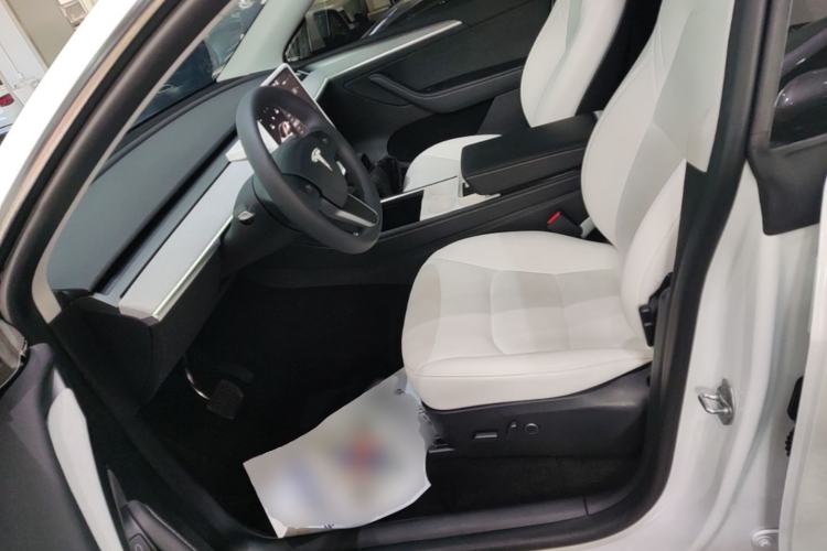 Used Tesla Model Y 2023 Rear-Wheel-Drive Version