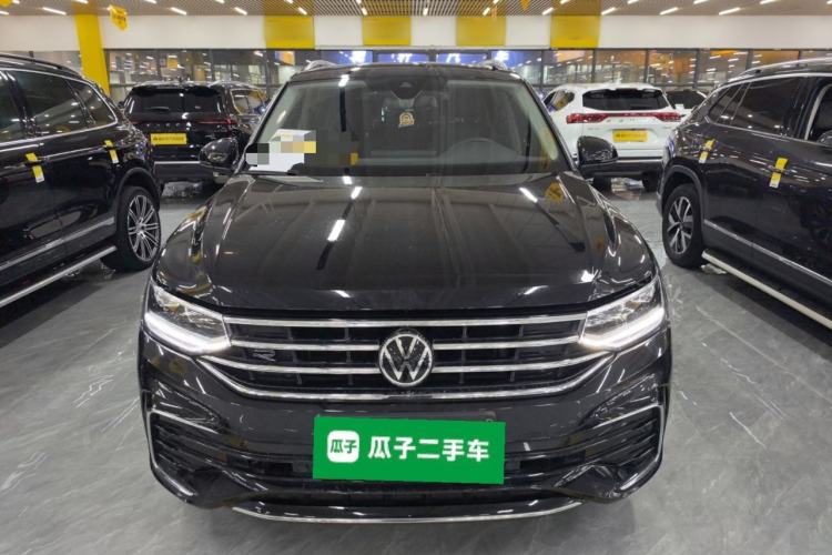 Used Volkswagen Tiguan L 2023 330TSI Automatic Two-Wheel Drive R-Line Enjoyment Edition Front