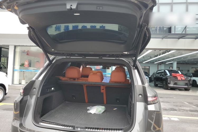 Used Li Auto L7 2024 Ultra Model Trunk