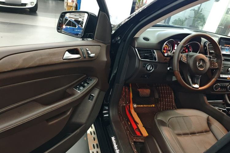 Used Mercedes-Benz GLE 2017 GLE 320 4MATIC Dynamic Model Driver Seat