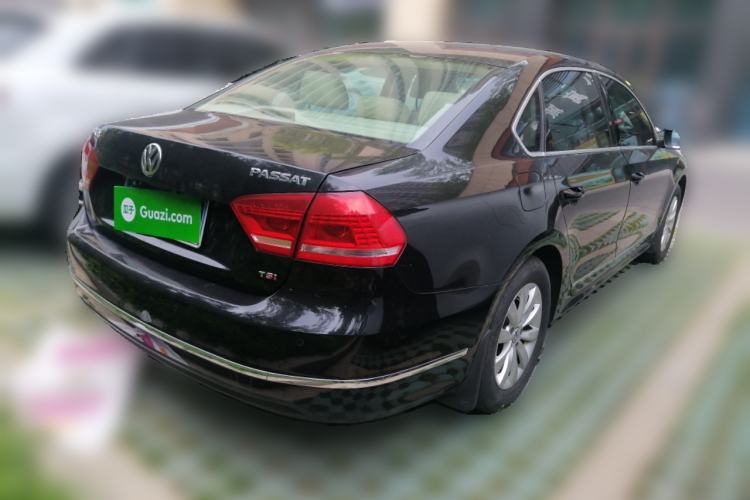 Used Volkswagen Passat 2014 1.8TSI DSG Prestige Edition Rear Right 45 Deg