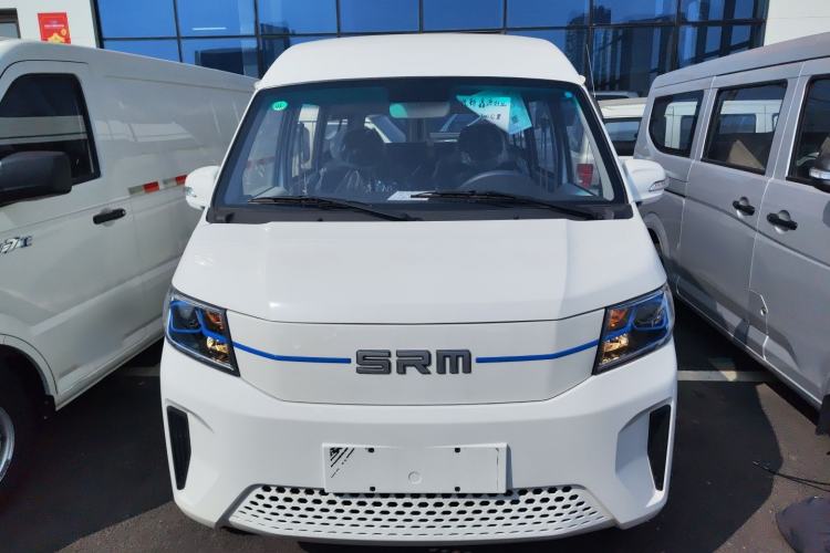 Used SRM Haoyun 2025 Launch Edition Farady 42.3 kWh 305 km 6 seats

