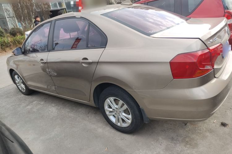 Used Volkswagen Jetta 2017 1.5L Manual Fashion Edition