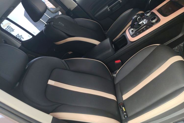 Used Tank 300 2023 City Edition 2.0T—Stylish as Ever