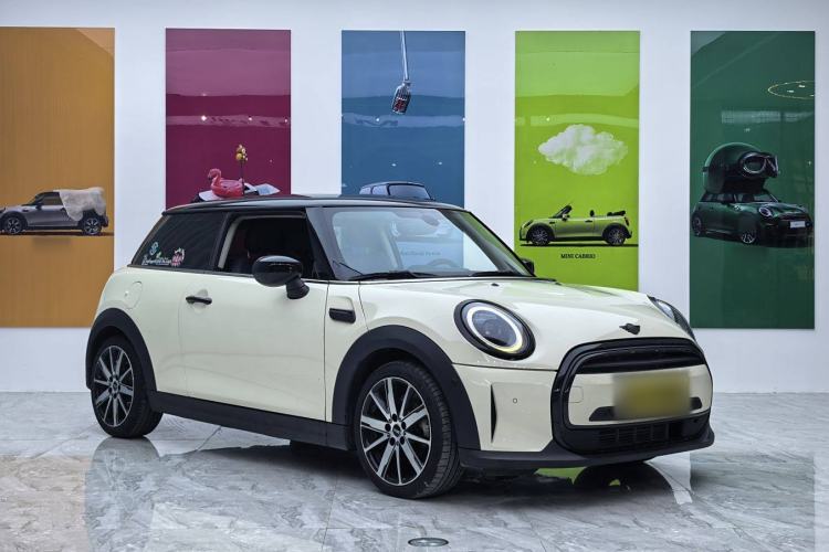 Used MINI MINI 2023 1.5T COOPER Artist
