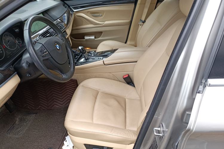 Used BMW 5 Series 2011 523Li Leading Model