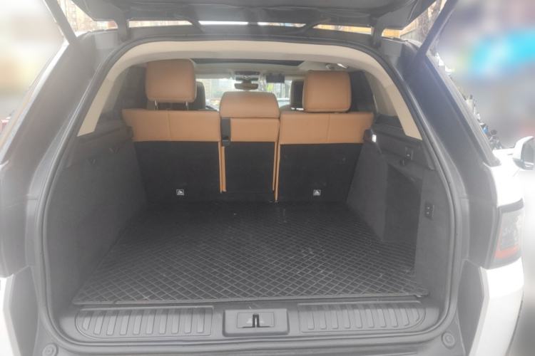 Used Land Rover Range Sport 2022 3.0 L6 YAO Black Edition Trunk