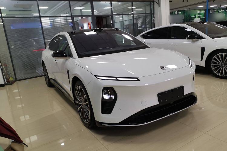 Used Nio ET9 2025 100 kWh