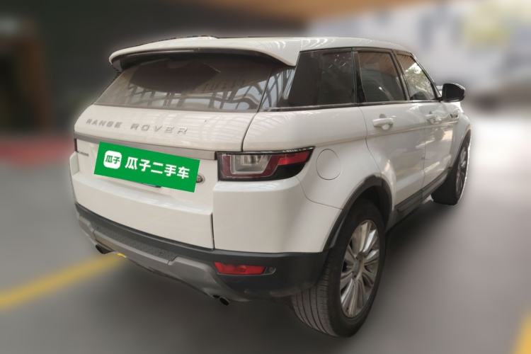 Used Land Rover Range Evoque 2016 2.0T SE Smart Glow Edition Rear Right 45 Deg