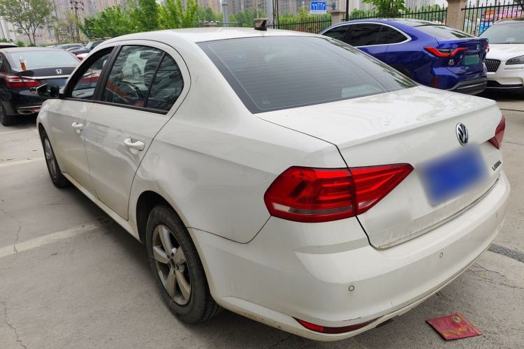 Used Volkswagen Lavida 2015 1.6L Automatic Fashion Edition Rear Left 45 Deg