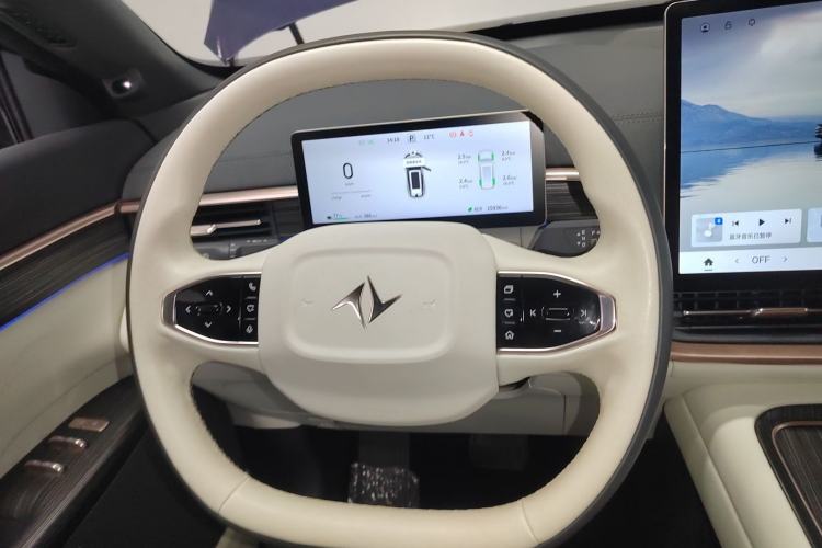 Used Dongfeng eπ eπ008 2024 636Max All-Electric Version 6 Seats