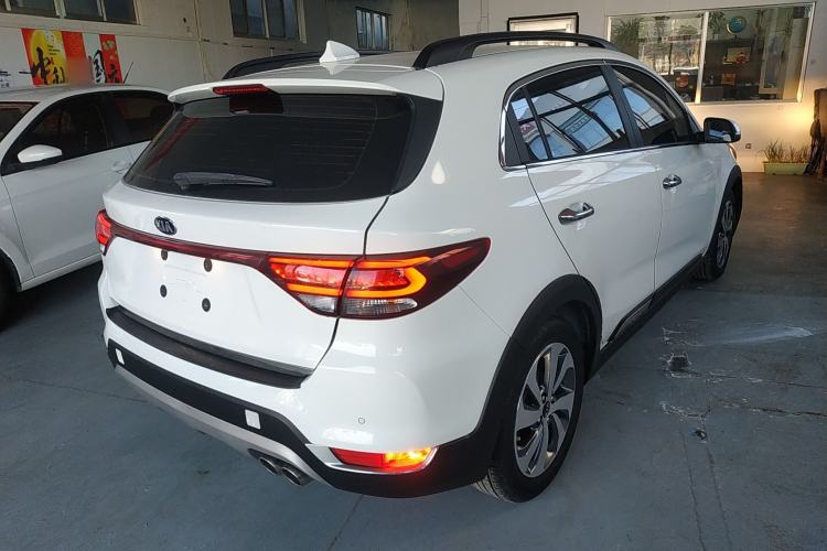 Used Kia KX Cross 2017 1.4L AT GLS
