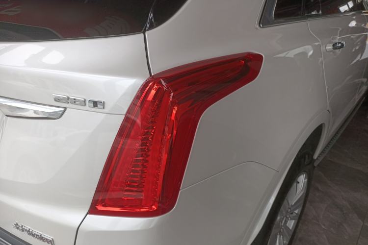 Used Cadillac XT5 2016 28T Four-Wheel Drive Tech Version