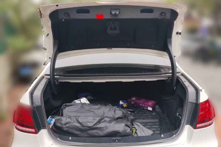 Used Mercedes-Benz E-Class 2015 E 260 L Sport Edition Trunk