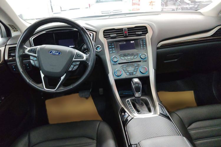 Used Ford Mondeo 2013 2.0L GTDi 200 Fashion Edition