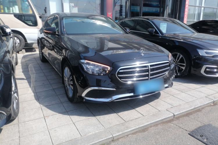 Used Mercedes-Benz E-Class 2023 Updated E 300 L Fashion Edition Front Right 45 Deg