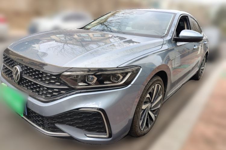 Used Volkswagen Passat 2022 330TSI Starry Luxury Edition