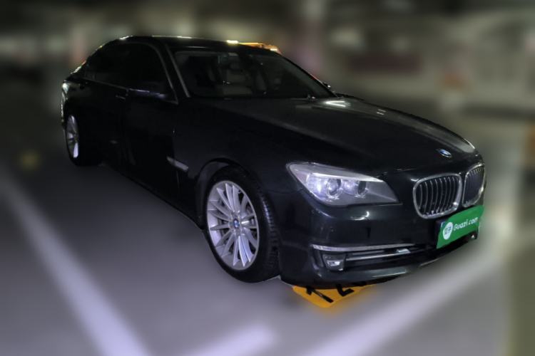 Used BMW 7 Series 2014 730Li Premium Edition Front Right 45 Deg