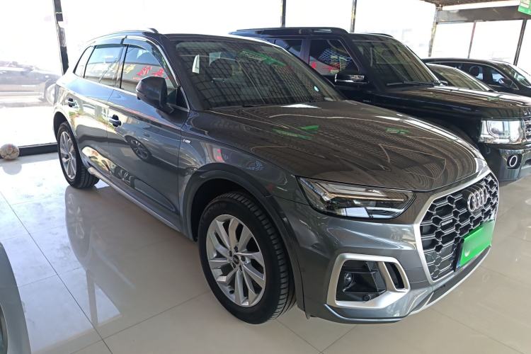 Used Audi Q5L 2022 40T Luxury Dynamic Model Front Right 45 Deg