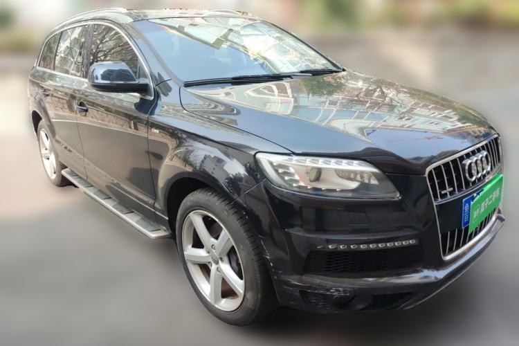 Used Audi Q7 2015 35 TFSI Sport Edition Front Right 45 Deg