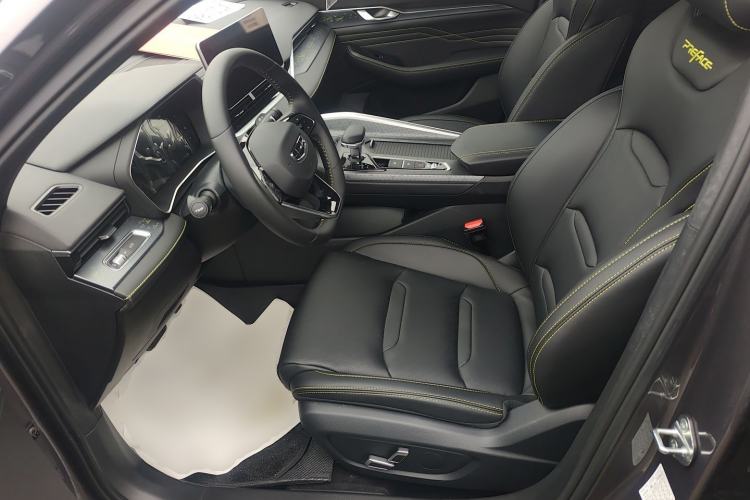 Used Geely Auto Preface 2023 1.5TD Fuyao Version Left Front Seat