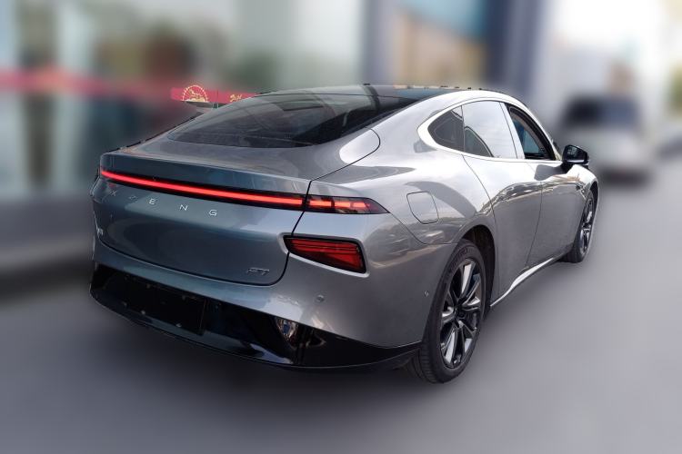 Used XPeng P7 2020 670E Rear Right 45 Deg